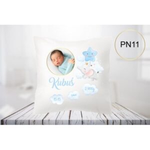 PODUSZKA ZE ZDJĘCIEM METRYCZKA CHRZEST URODZINY